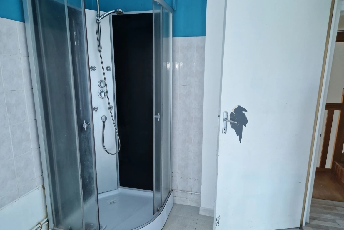A vendre maison de 115 m² à Tavernay avec garage et terrain clos 