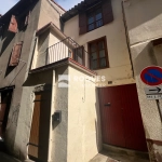 Maison de ville T2 à vendre à Millau avec terrasse et cave
