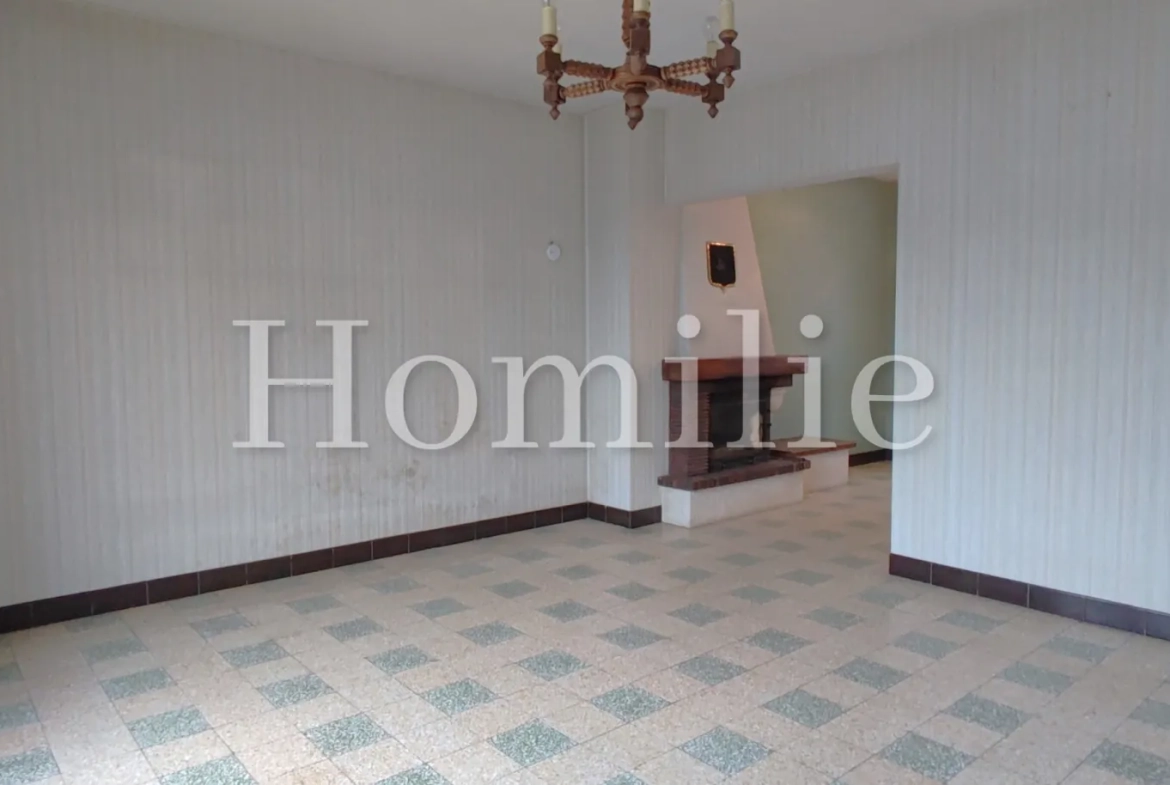 Belle maison de 114 m² avec sous-sol et terrain constructible à Monteaux 