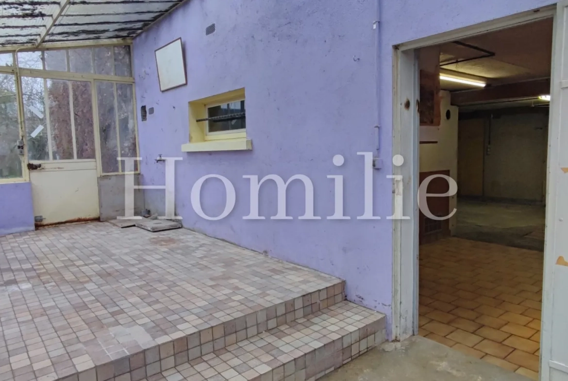 Belle maison de 114 m² avec sous-sol et terrain constructible à Monteaux 