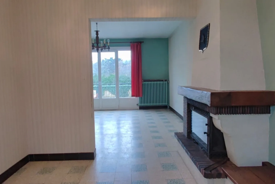 Belle maison de 114 m² avec sous-sol et terrain constructible à Monteaux 