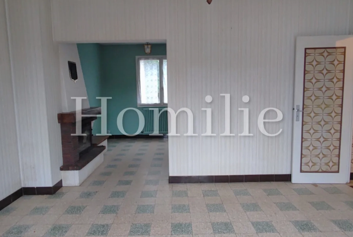 Belle maison de 114 m² avec sous-sol et terrain constructible à Monteaux 