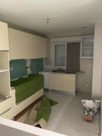 Villa contemporaine de 87m² avec jardin à Saulx-Les-Chartreux en vente aux enchères 