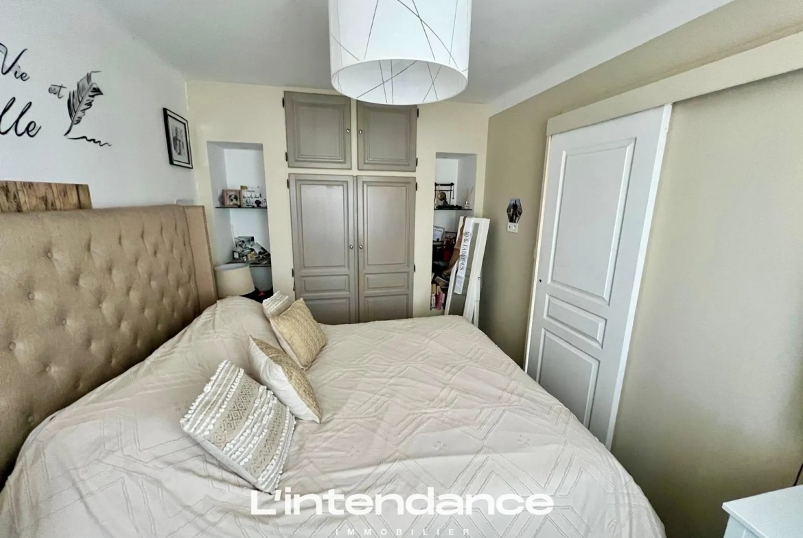 Appartement T4 avec vue mer à Hyères dans résidence sécurisée 