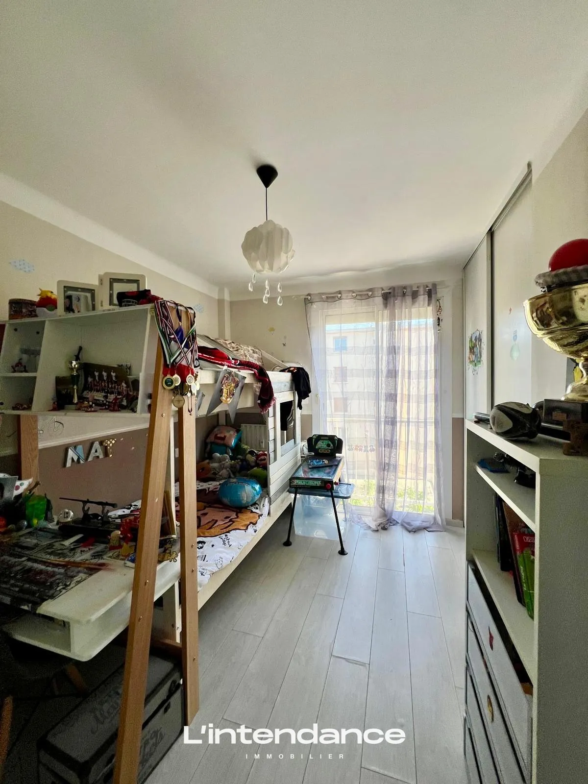 Appartement T4 avec vue mer à Hyères dans résidence sécurisée 
