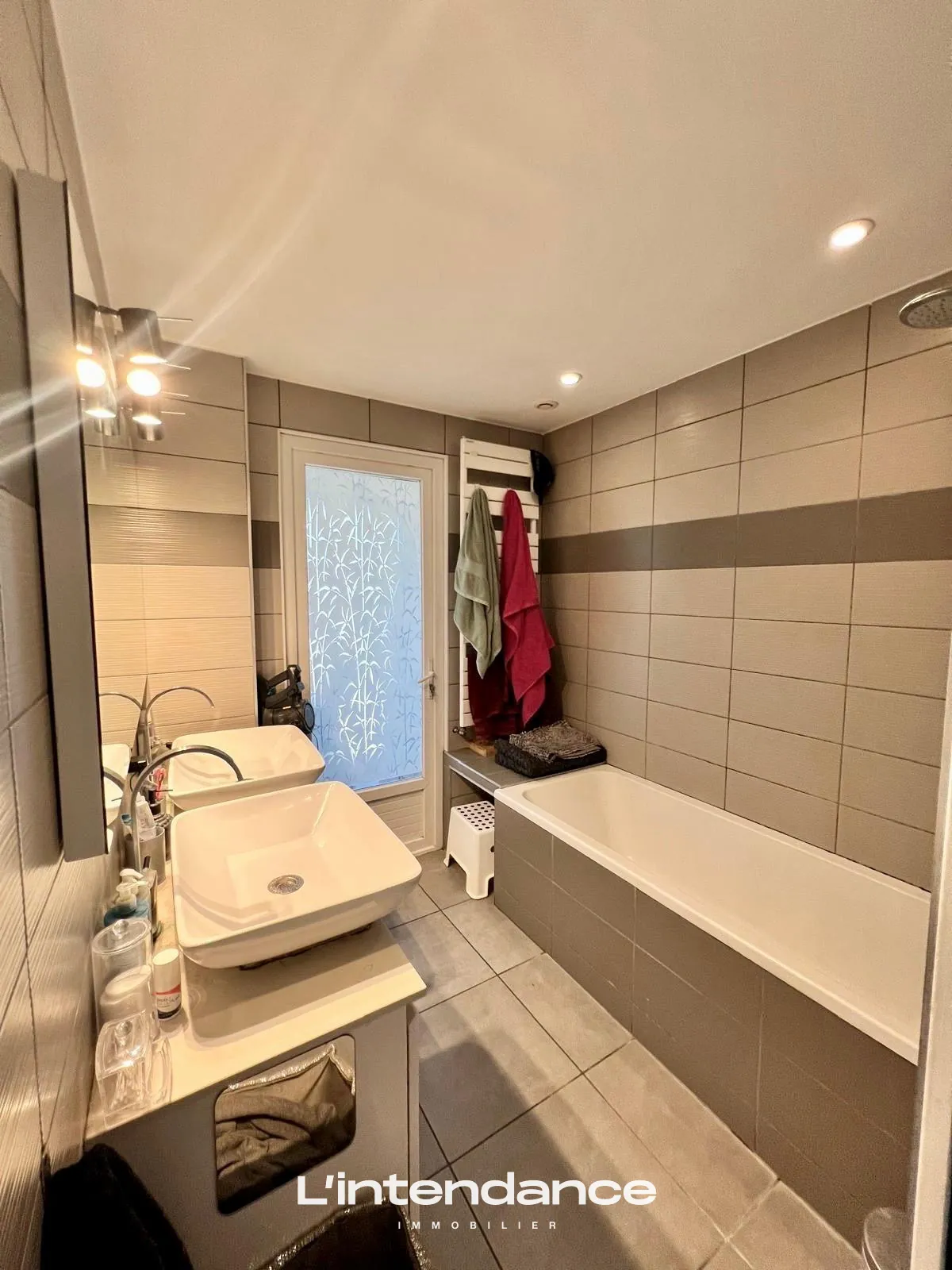 Appartement T4 avec vue mer à Hyères dans résidence sécurisée 