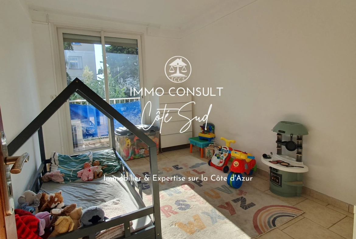 Appartement 3 pièces à Nice Caucade avec balcon et loggia - Investissement locatif 