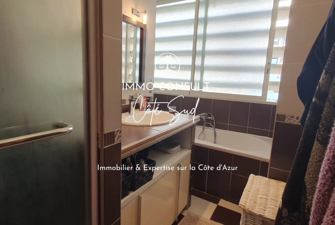 Appartement 3 pièces à Nice Caucade avec balcon et loggia - Investissement locatif 