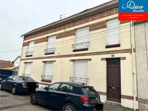 Maison ancienne à Sainte Savine proche Troyes avec 2 chambres et cave