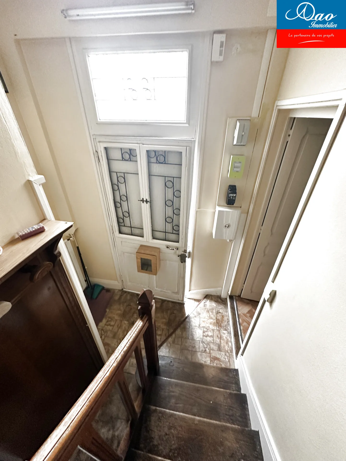 Maison ancienne à Sainte Savine proche Troyes avec 2 chambres et cave 
