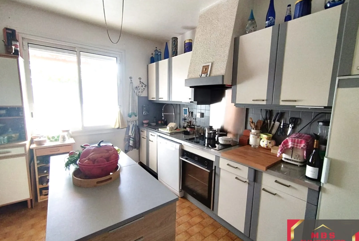 Maison 3 faces à Cabestany de 108 m² avec jardin et garage 