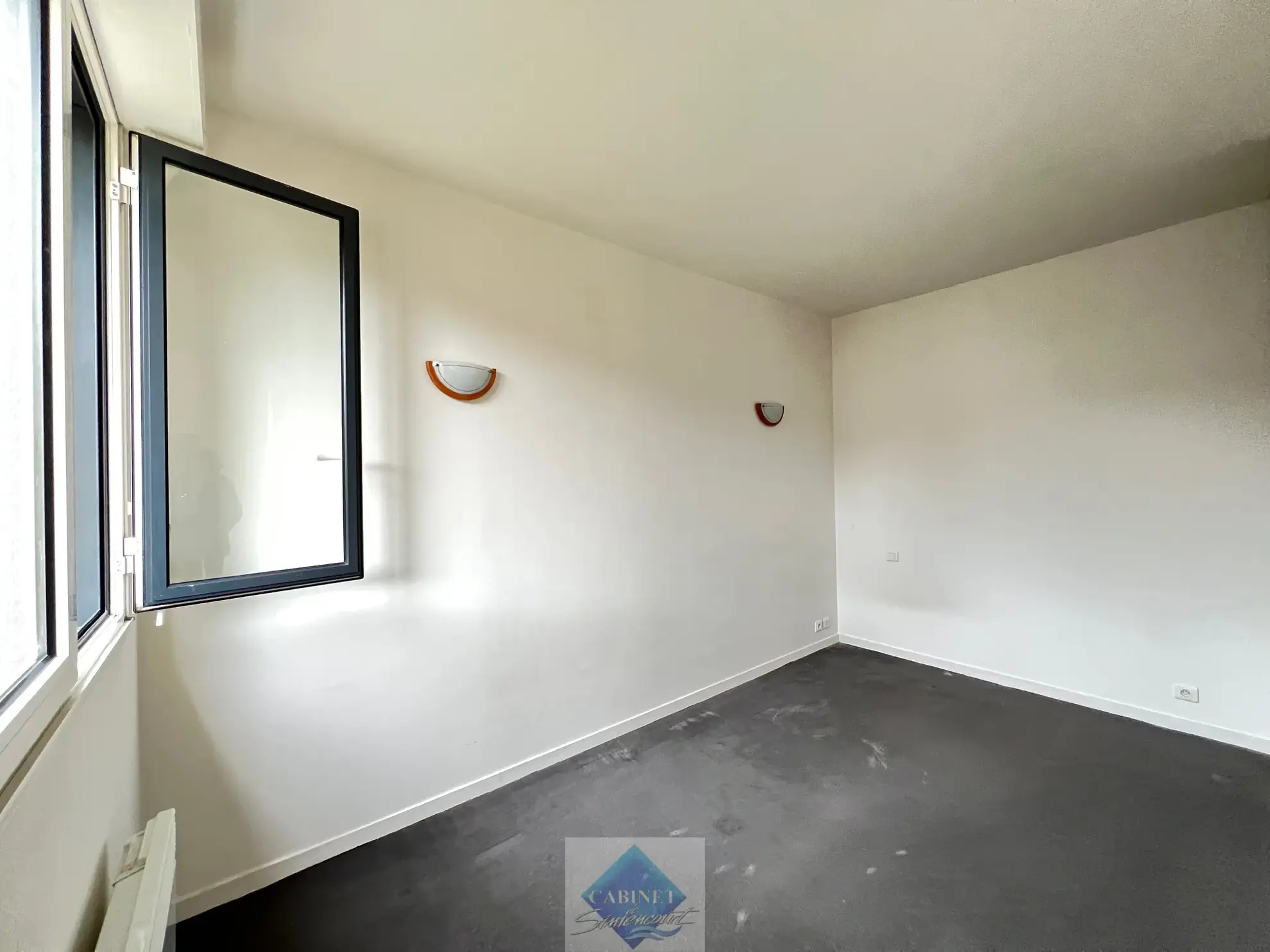 Appartement T2 avec cave et parking à Abbeville Centre 