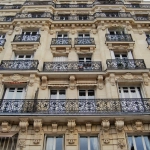 Charmante chambre de service à Paris 17, proche transports, idéal pied-à-terre ou bureau