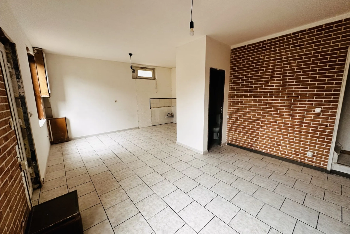 Maison de 54 m² à Douai proche commodités - Opportunité d’investissement 