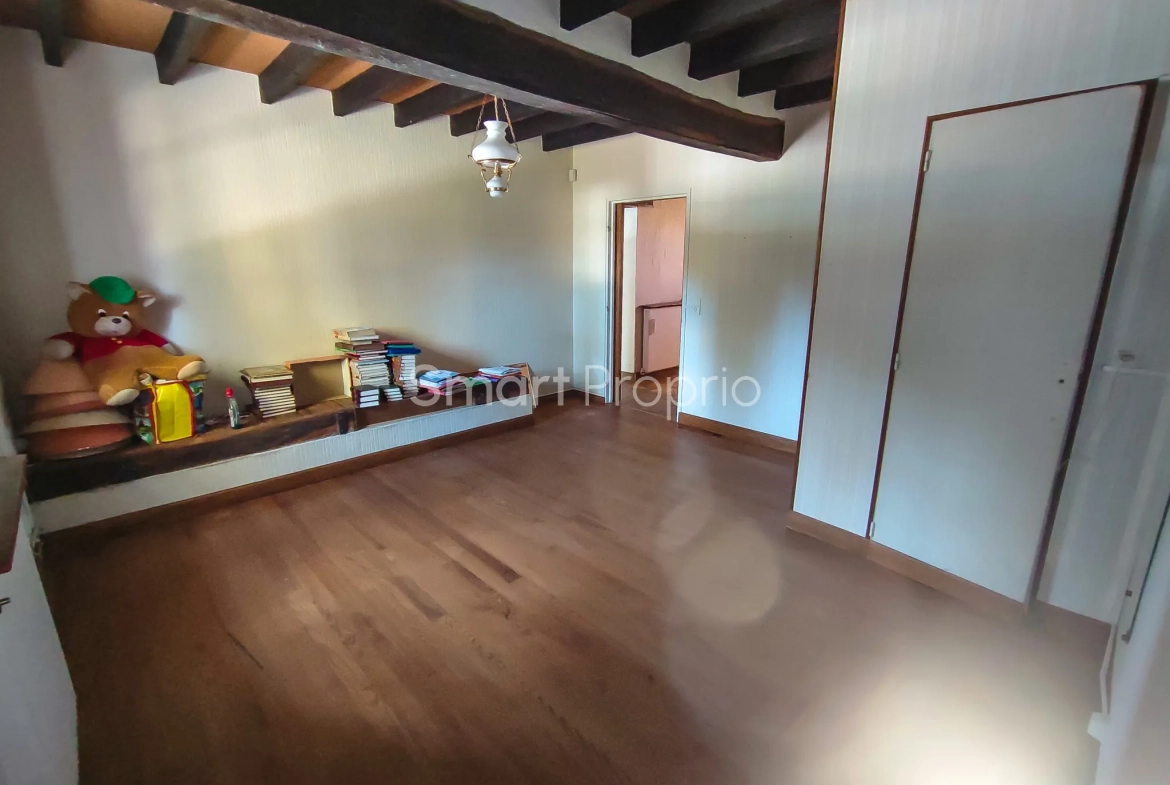 Longère à Pannes de 251 m² avec jardin, piscine et dépendances – Opportunité rare 