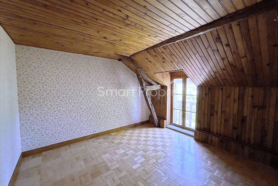 Longère à Pannes de 251 m² avec jardin, piscine et dépendances – Opportunité rare 