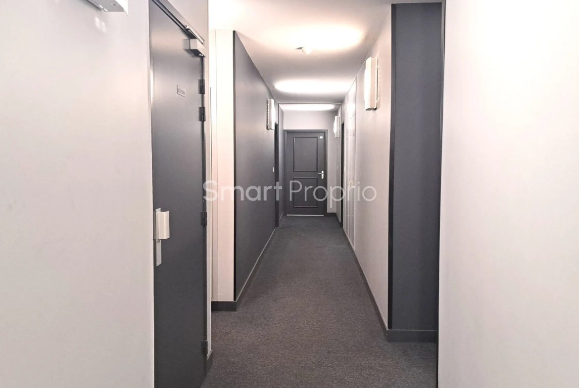 Appartement 43 m² avec balcon et parking en centre-ville d'Angers 