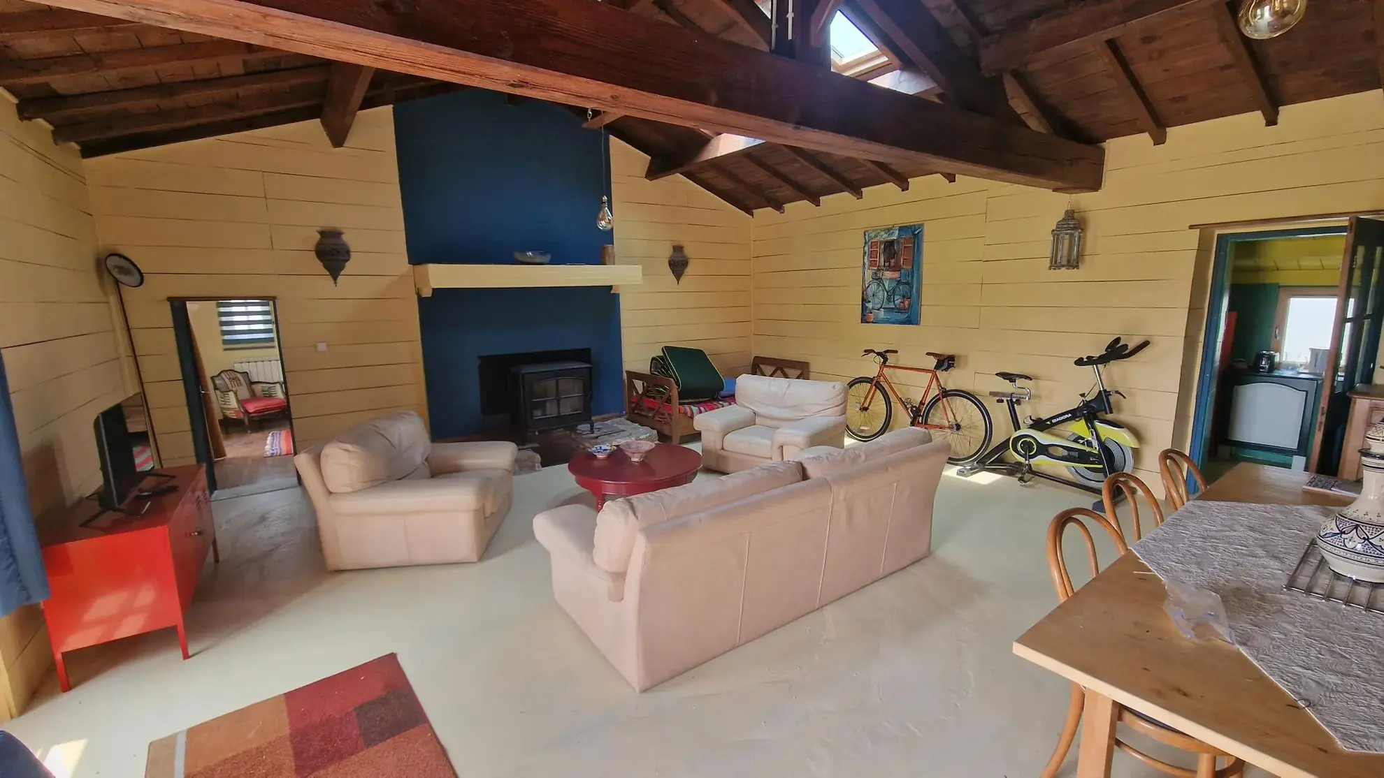 Longère en pierre de 150m2 à Bouin, potentiel d'aménagement, jardin de 1800m2, vente 289 000 EUR 