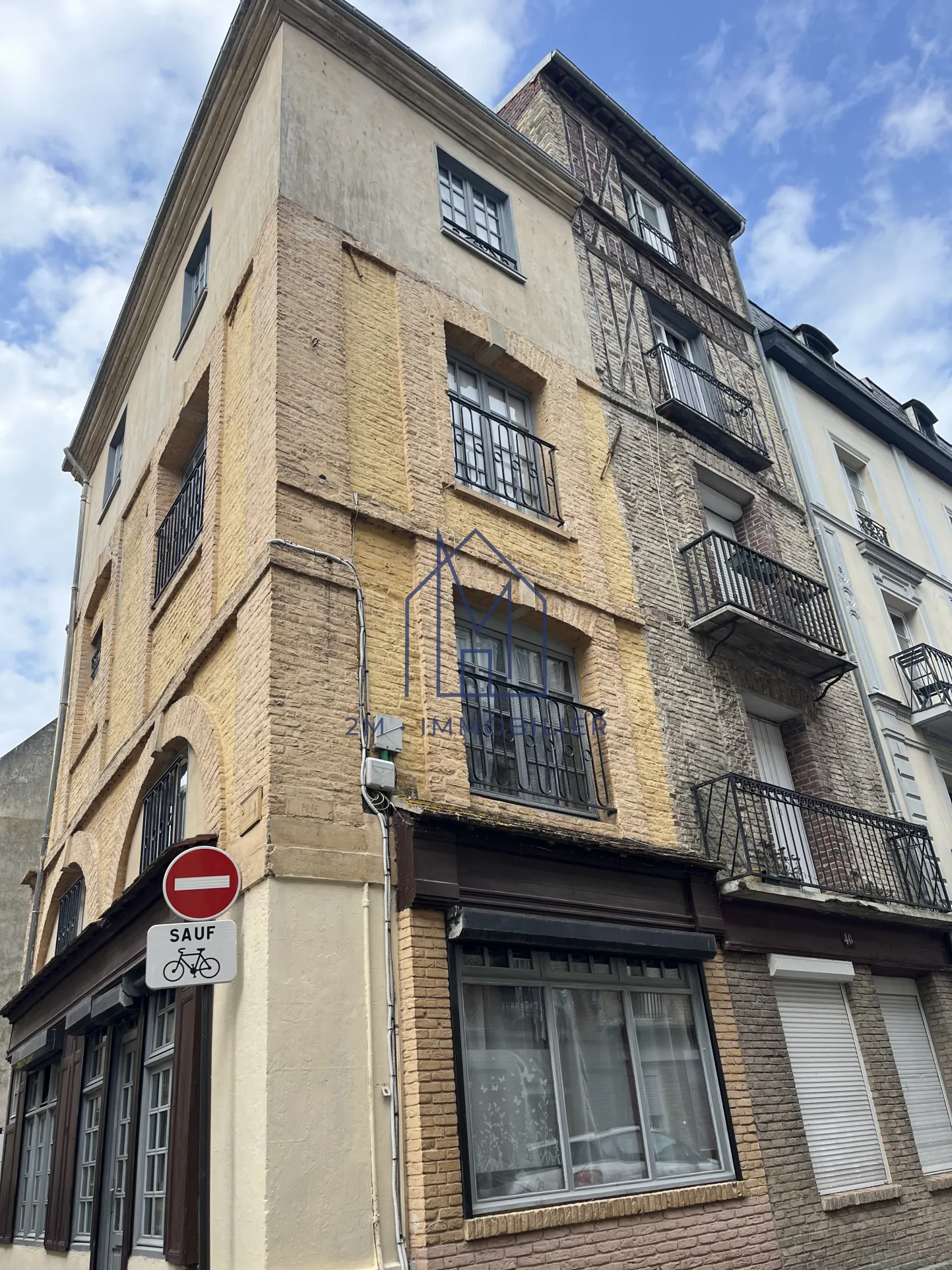 Immeuble de rapport à vendre à Dieppe, 2 appartements F2 à 100m de la plage 