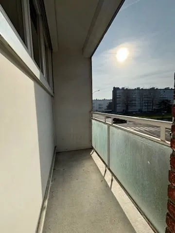 Appartement de 67 m² à Amiens, 2 chambres, proche commodités 