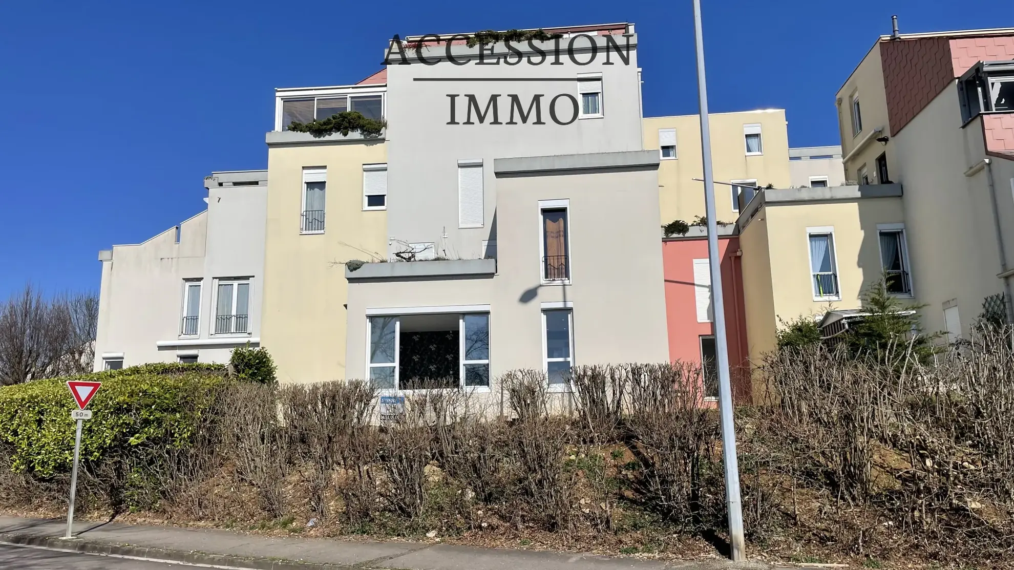 Spacieux T5 rénové avec jardin privatif à Talant - Vue dégagée sur la Combe 