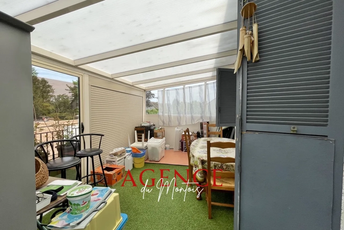 Maison à vendre entre Montereau-sur-Yonne et Bray-sur-Seine, 3 chambres, jardin clos, garage, 1977 