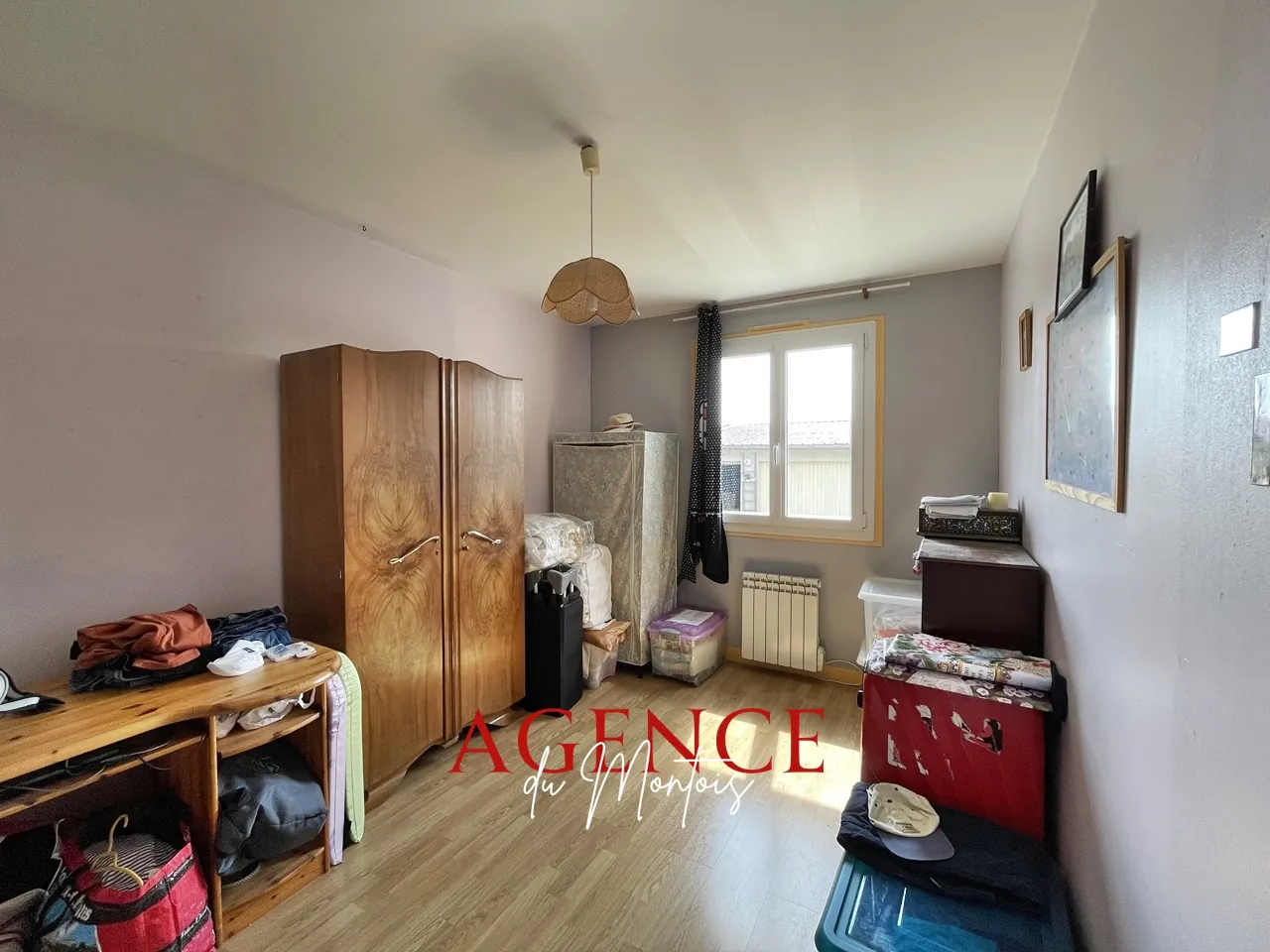 Maison à vendre entre Montereau-sur-Yonne et Bray-sur-Seine, 3 chambres, jardin clos, garage, 1977 
