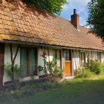 Longère à rénover à Longueville-sur-Scie avec terrain et garage - Idéal investisseur ou résidence secondaire