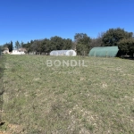Terrain constructible à Pertuis de 358 m², idéal pour votre projet immobilier