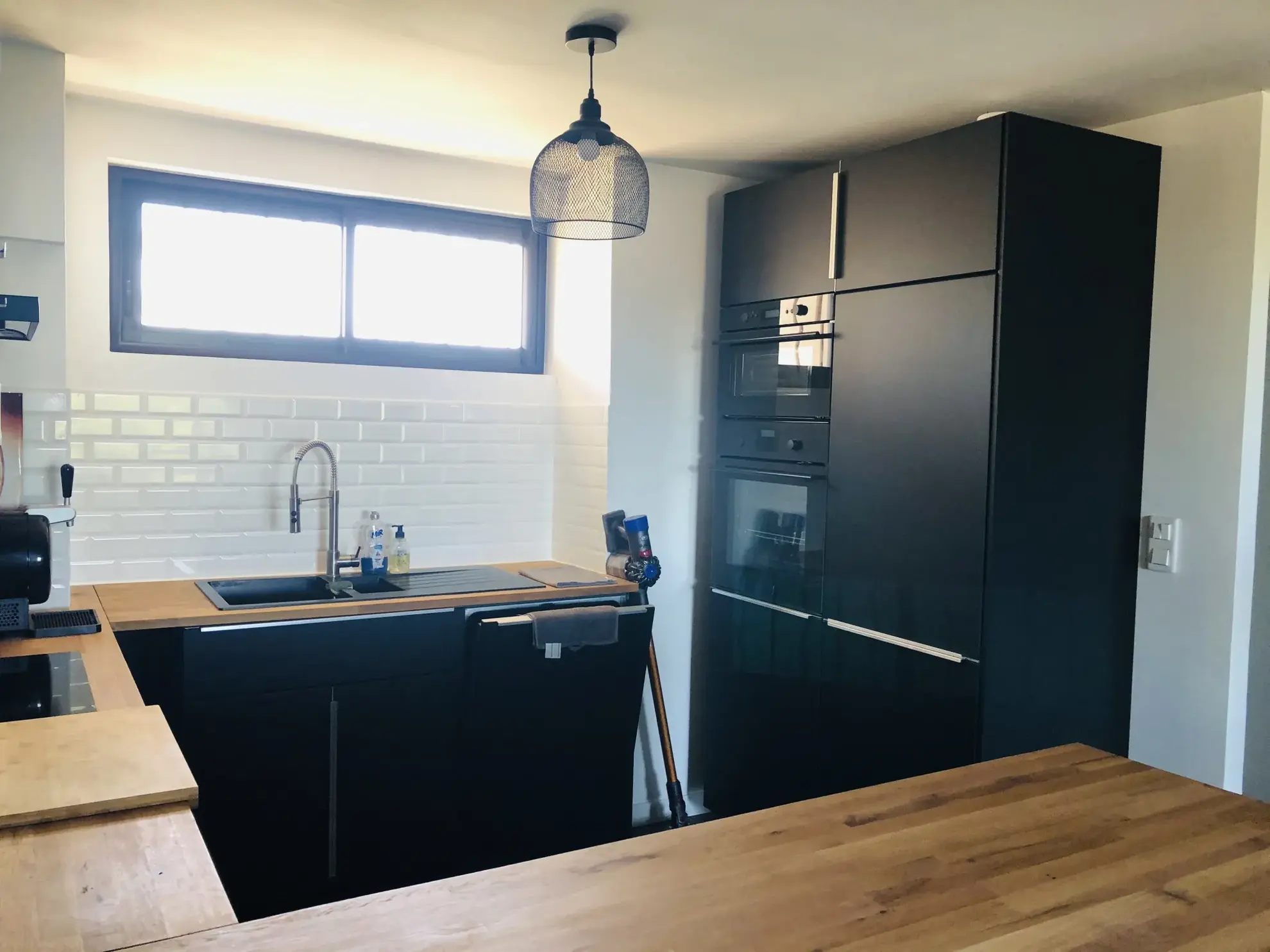 Appartement T2 rénové à Mar Vivo proche plage et amenities à La Seyne-sur-Mer 