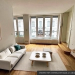 Charmant appartement de 41 m² à Lyon, quartier Sathonay, avec vitraux et parquet d'origine