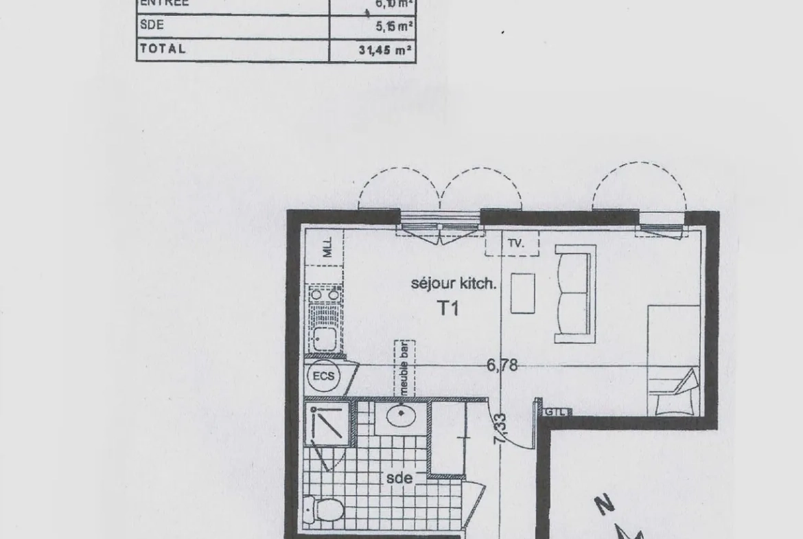 Studio à vendre à Guilvinec de 31,45 m² avec équipements modernes 