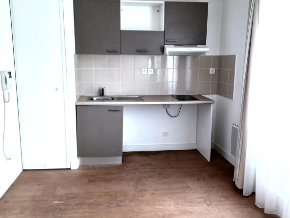 Studio à vendre à Guilvinec de 31,45 m² avec équipements modernes