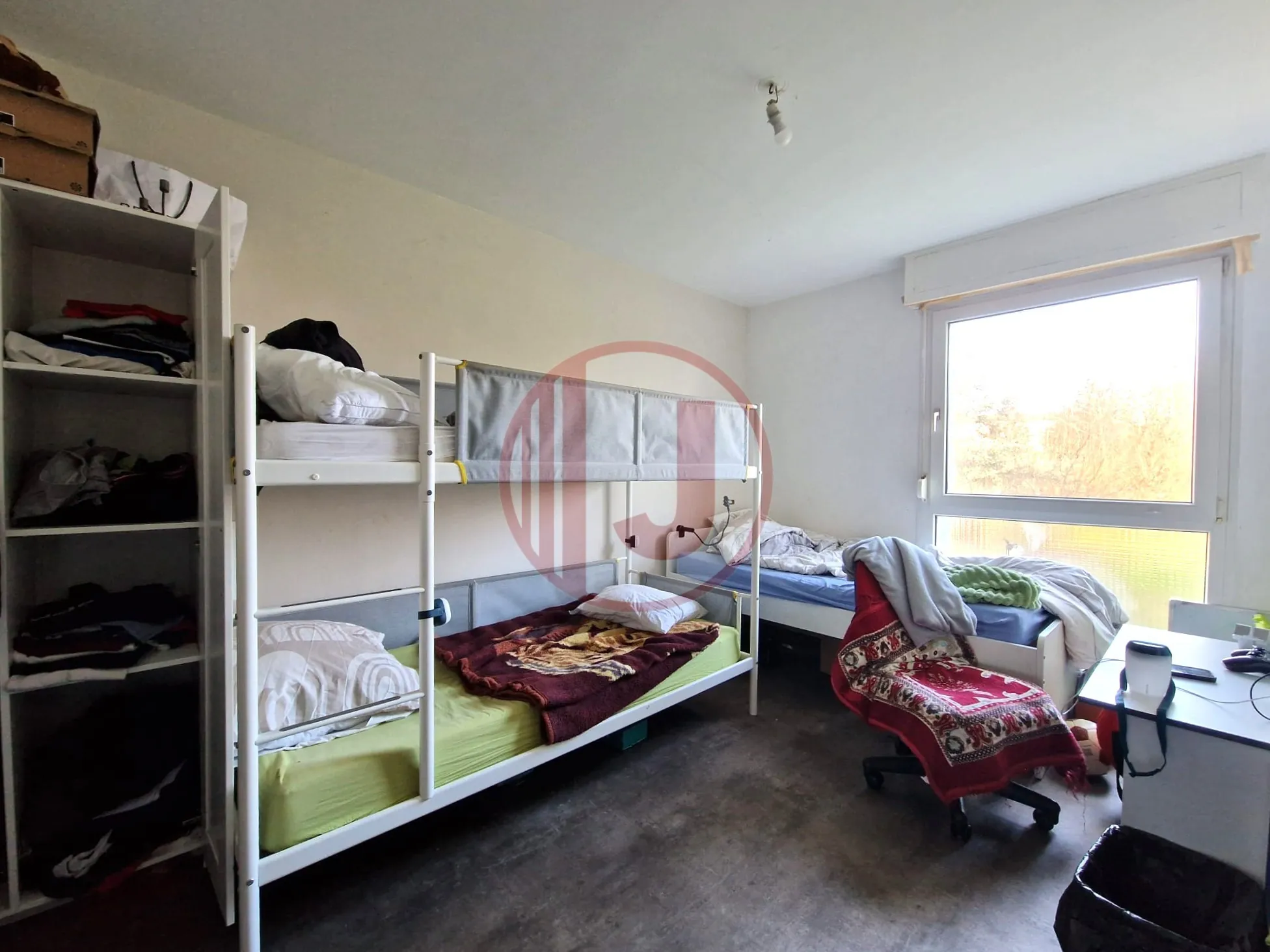 Appartement F5 lumineux à Illzach - Investissement locatif sécurisé de 80 m² 