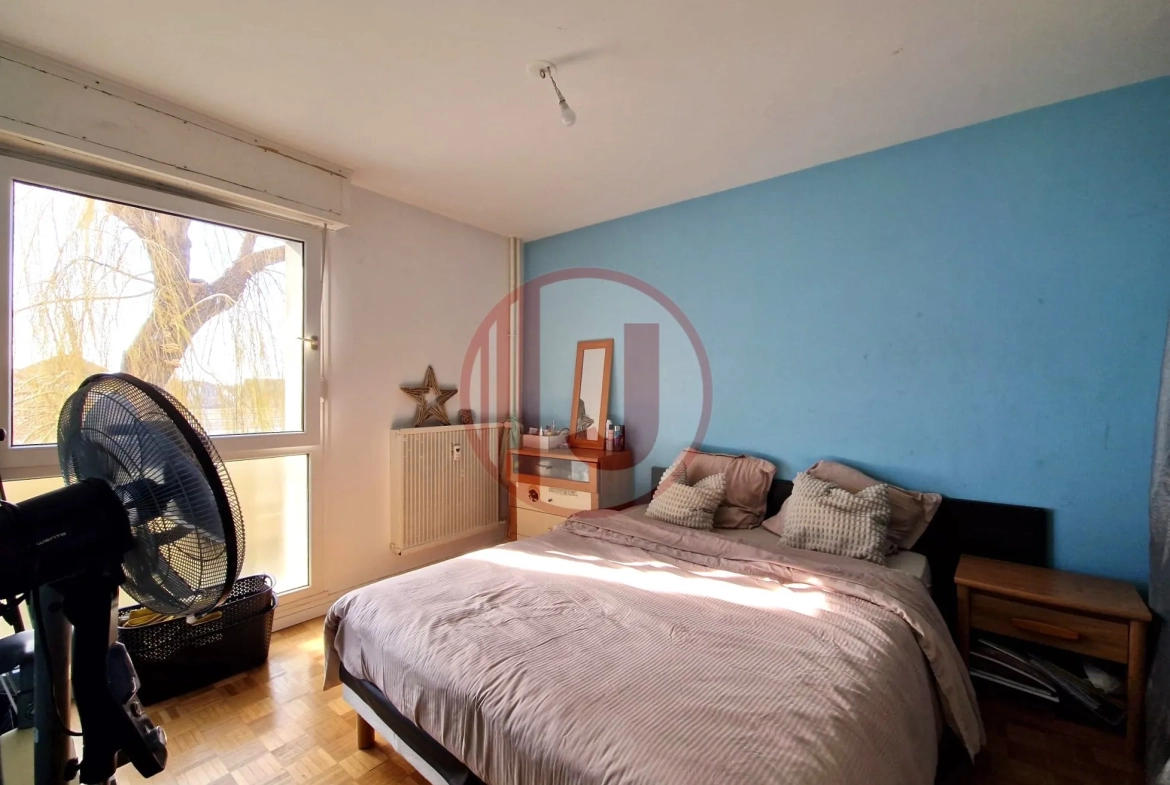 Appartement F5 lumineux à Illzach - Investissement locatif sécurisé de 80 m² 