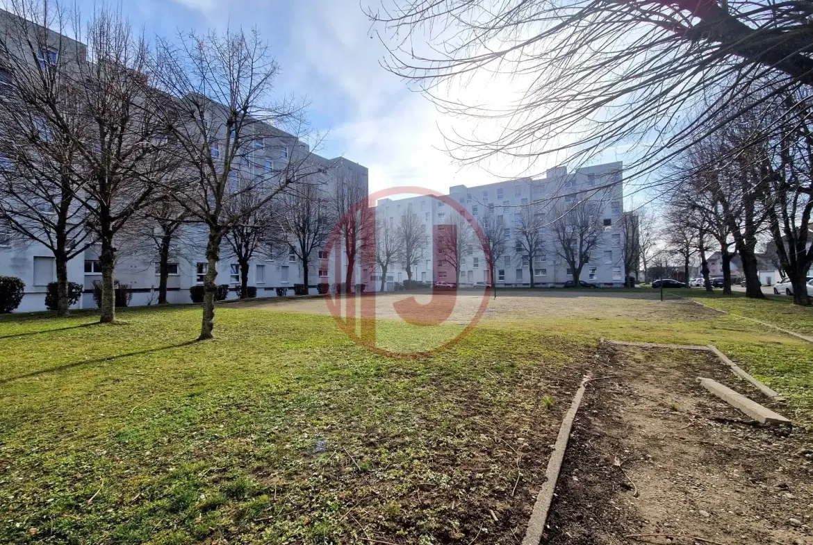 Appartement F5 lumineux à Illzach - Investissement locatif sécurisé de 80 m² 
