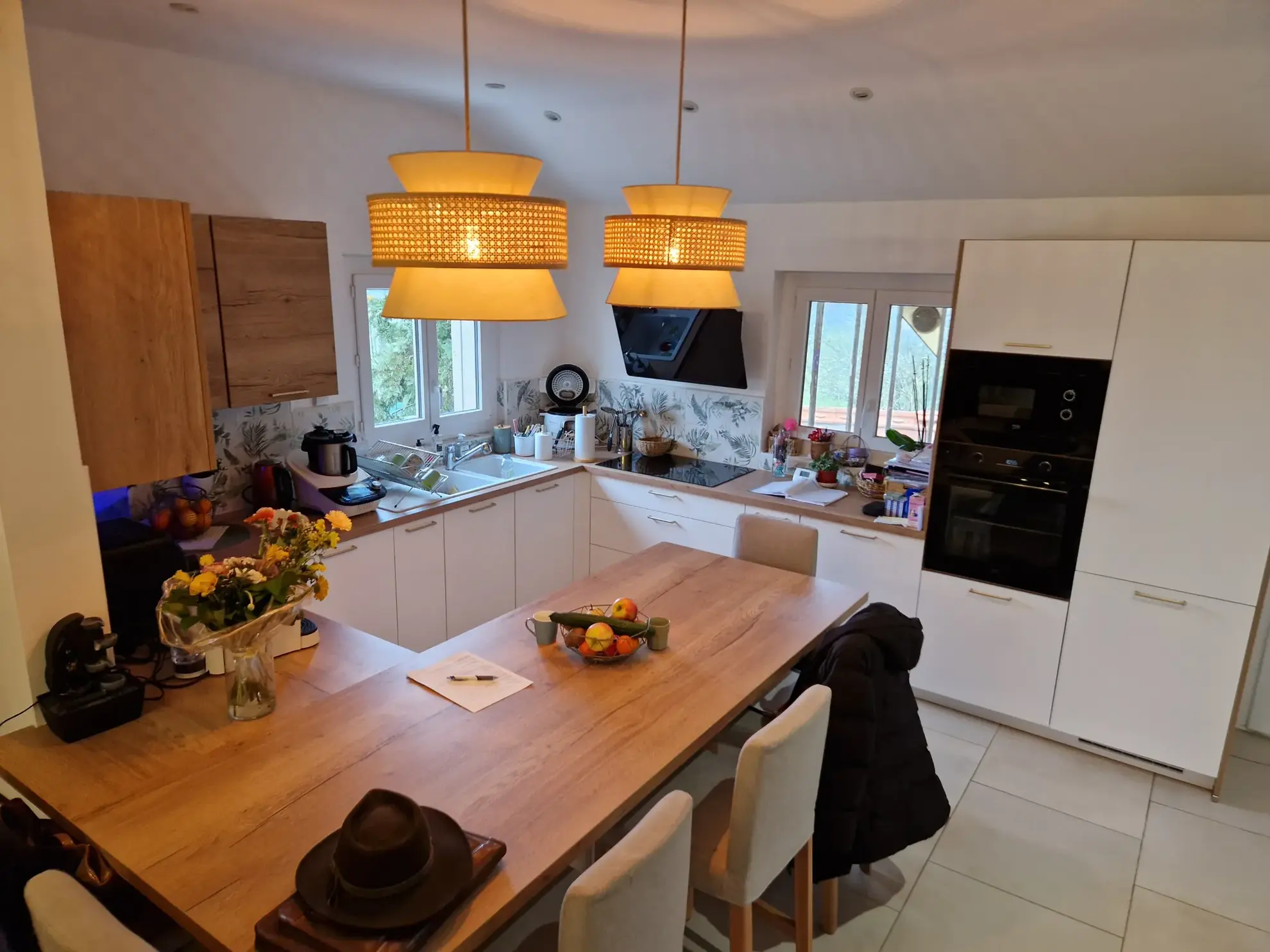 Belle maison de 193 m² avec terrain de 13426 m² proche d'Épinac 