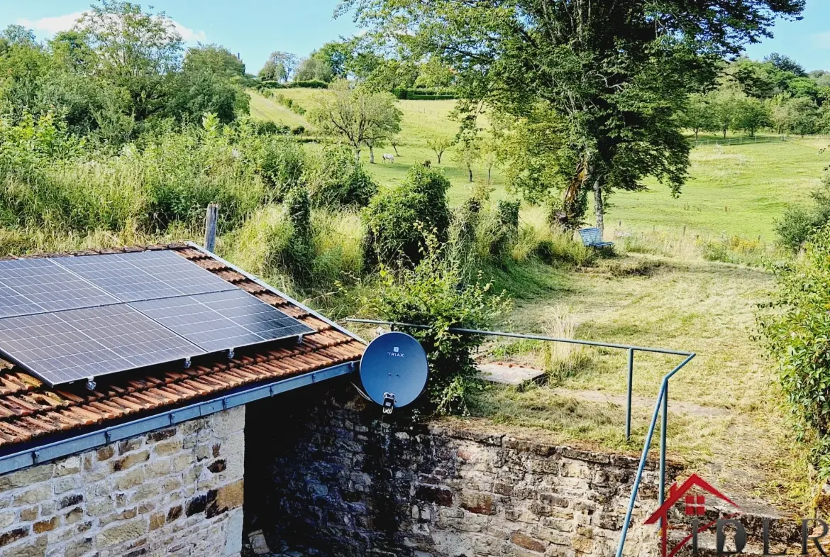 Maison authentique du XVIIIe siècle à Laneuvelle, charme et tranquillité 