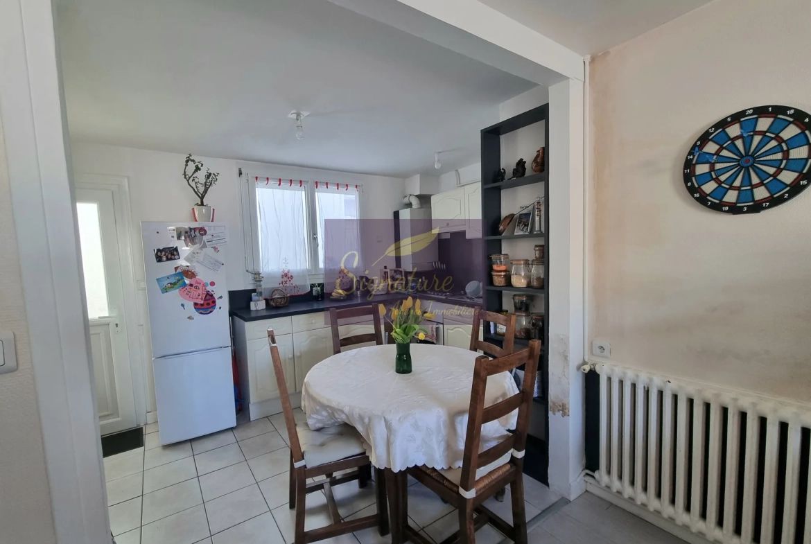 Maison à vendre à Le Mans Ponlieue - 45m², 1 chambre, cave et grenier 