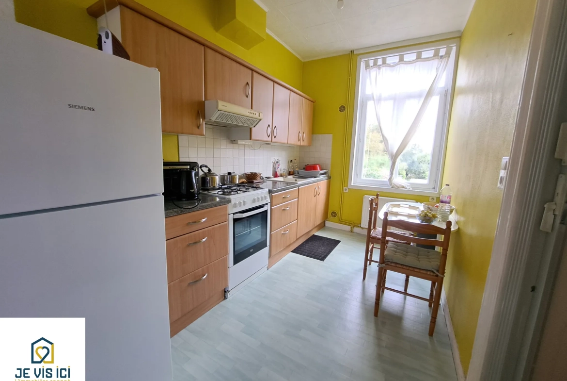Maison semi-individuelle à Locon près de Béthune avec garage et jardin 