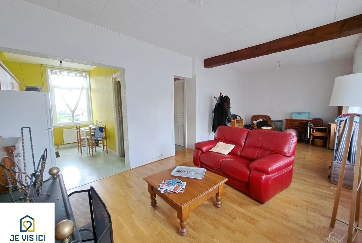 Maison semi-individuelle à Locon près de Béthune avec garage et jardin 