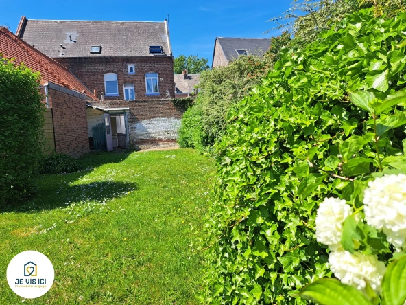 Maison semi-individuelle à Locon près de Béthune avec garage et jardin