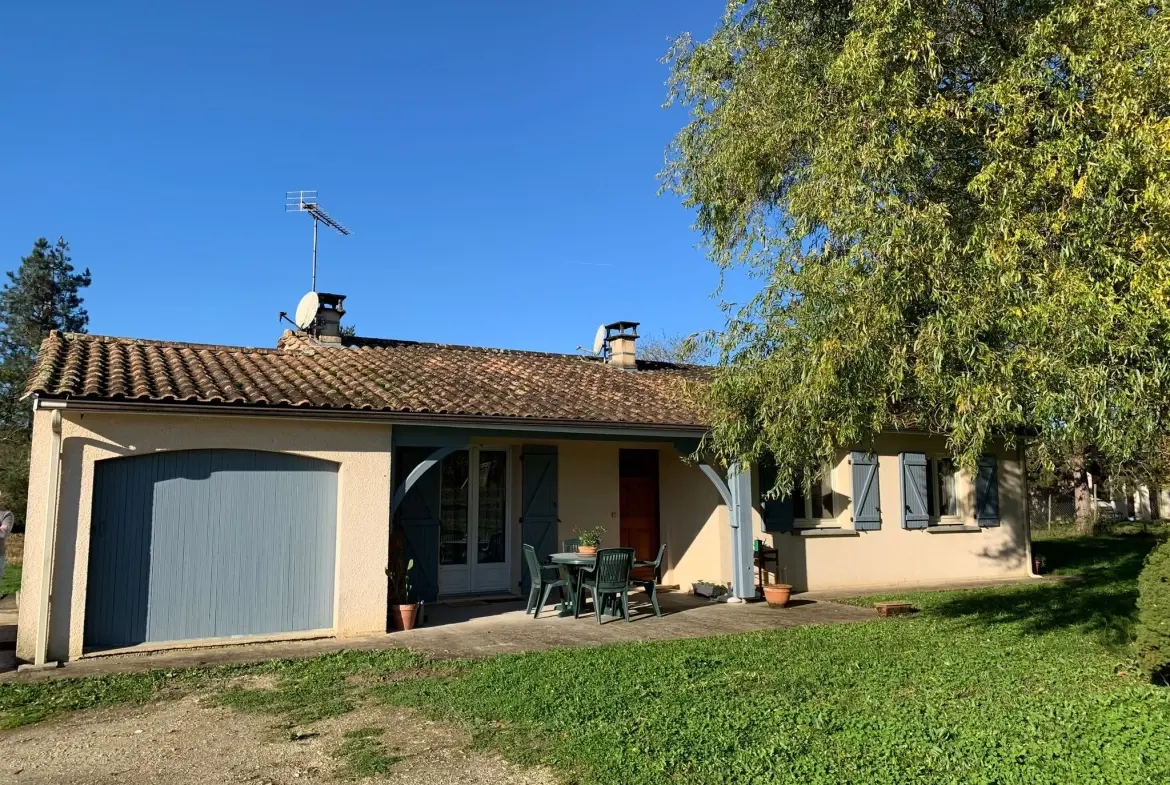 Maison traditionnelle de 89 m² avec jardin et garage à Sauveterre de Guyenne 