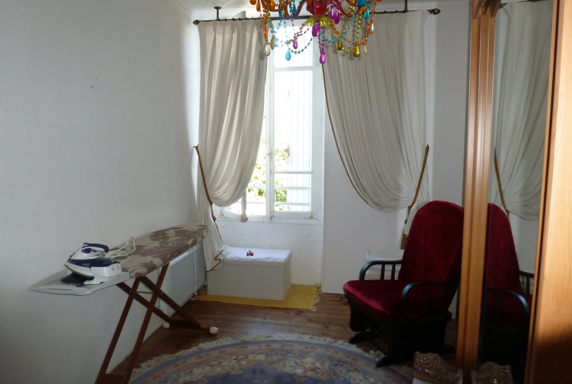 Maison de 43 m² à Caudrot avec jardin et location en cours 