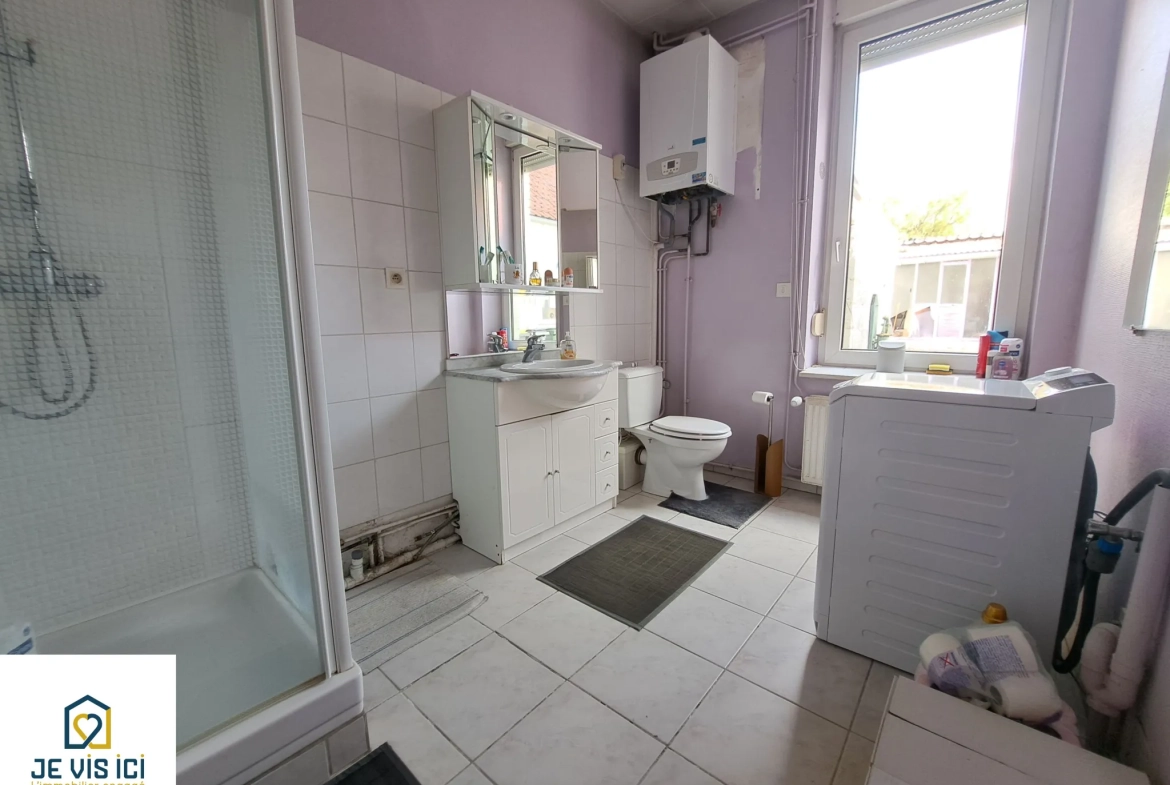 Maison semi-individuelle à Locon près de Béthune avec garage et jardin 
