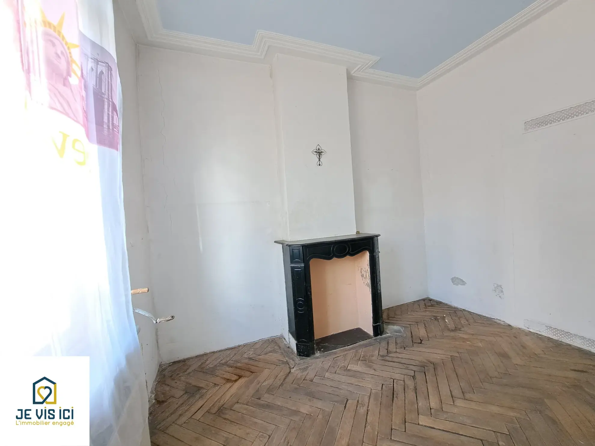 Maison semi-individuelle à Locon près de Béthune avec garage et jardin 