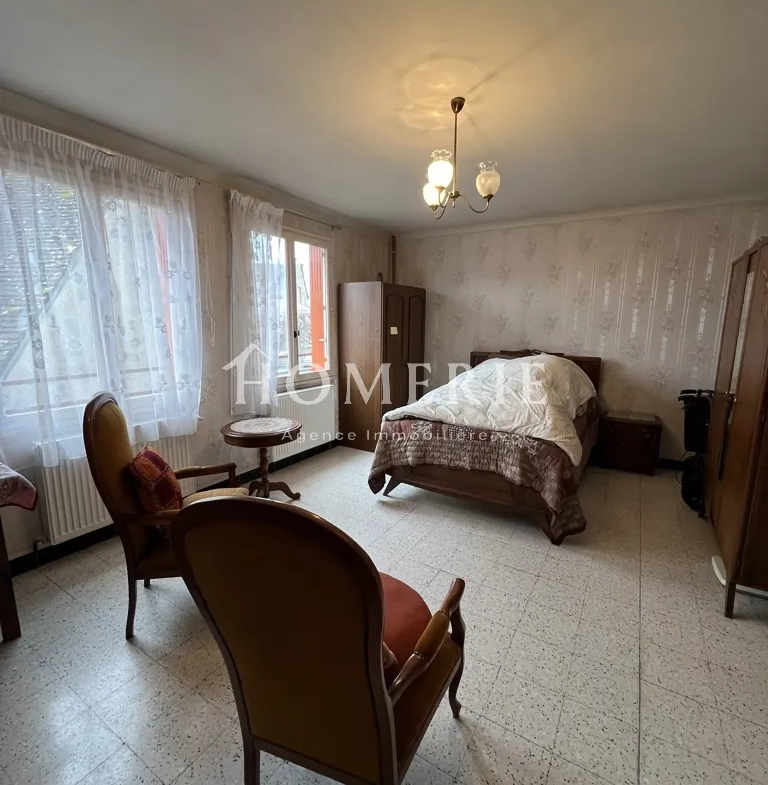 Maison familiale de 138 m² au cœur de Savigny en Sancerre dans un village attractif 