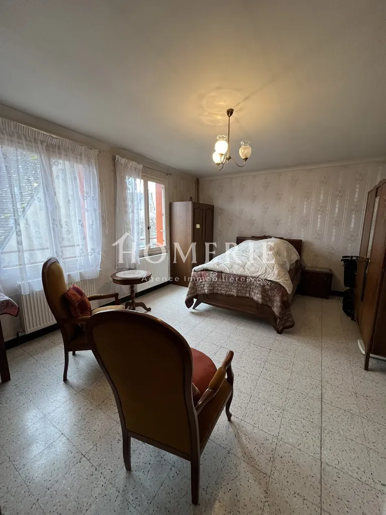 Maison familiale de 138 m² au cœur de Savigny en Sancerre dans un village attractif 