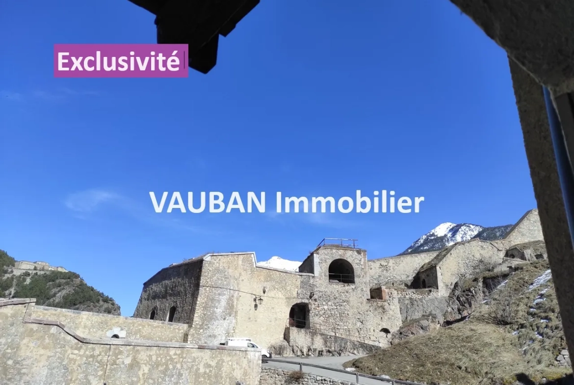 Appartement T2 à vendre à Briançon avec vue sur Vauban - 31,44 m² 