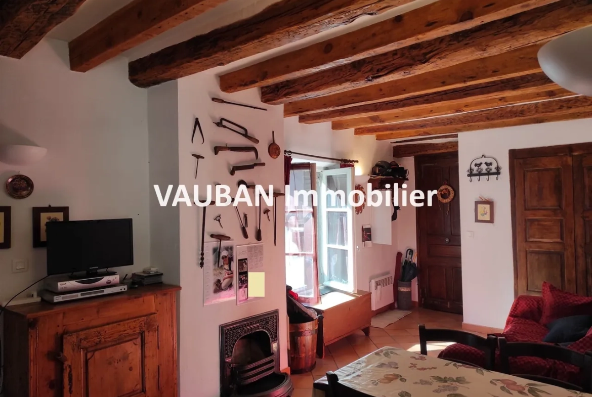 Appartement T2 à vendre à Briançon avec vue sur Vauban - 31,44 m² 